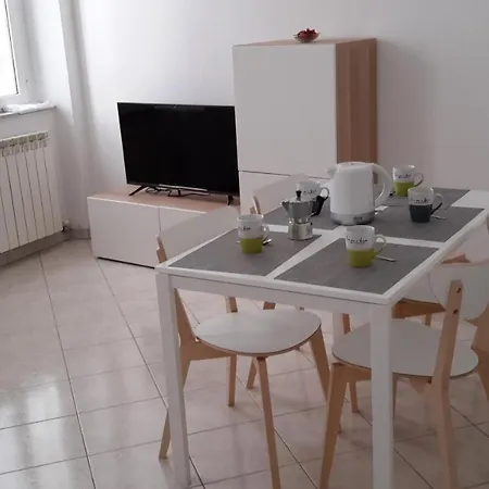 Appartamento Due Ale - Nuova Casa Di Corte A