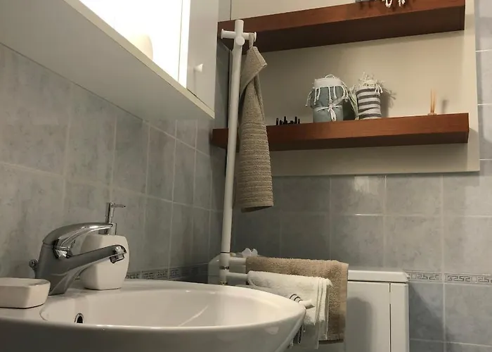 Due Ale - Nuova Casa Di Corte A *