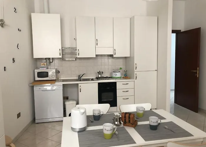 Due Ale - Nuova Casa Di Corte A Apartment Trieste
